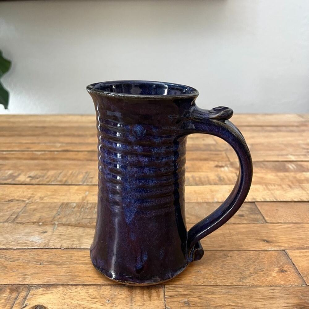 Studio Art Stoneware 6" Mug Deep Blue Glaze Ribbed Texture Thumb Rest